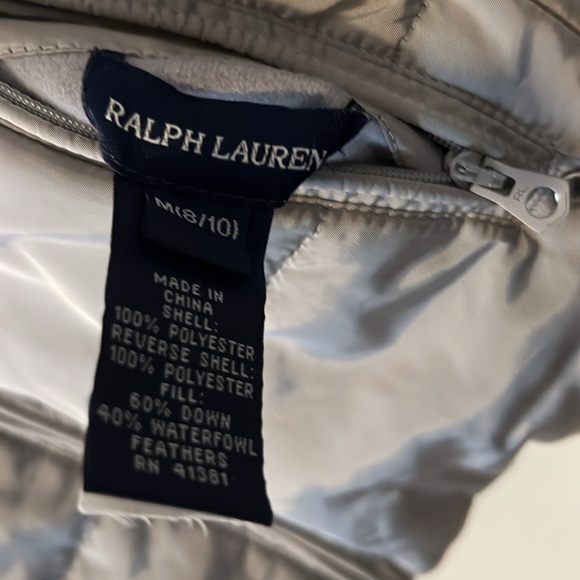 Ralph Lauren heavyweight reversible puffer vest for girls. Size M (8-10) - Picture 7 of 11